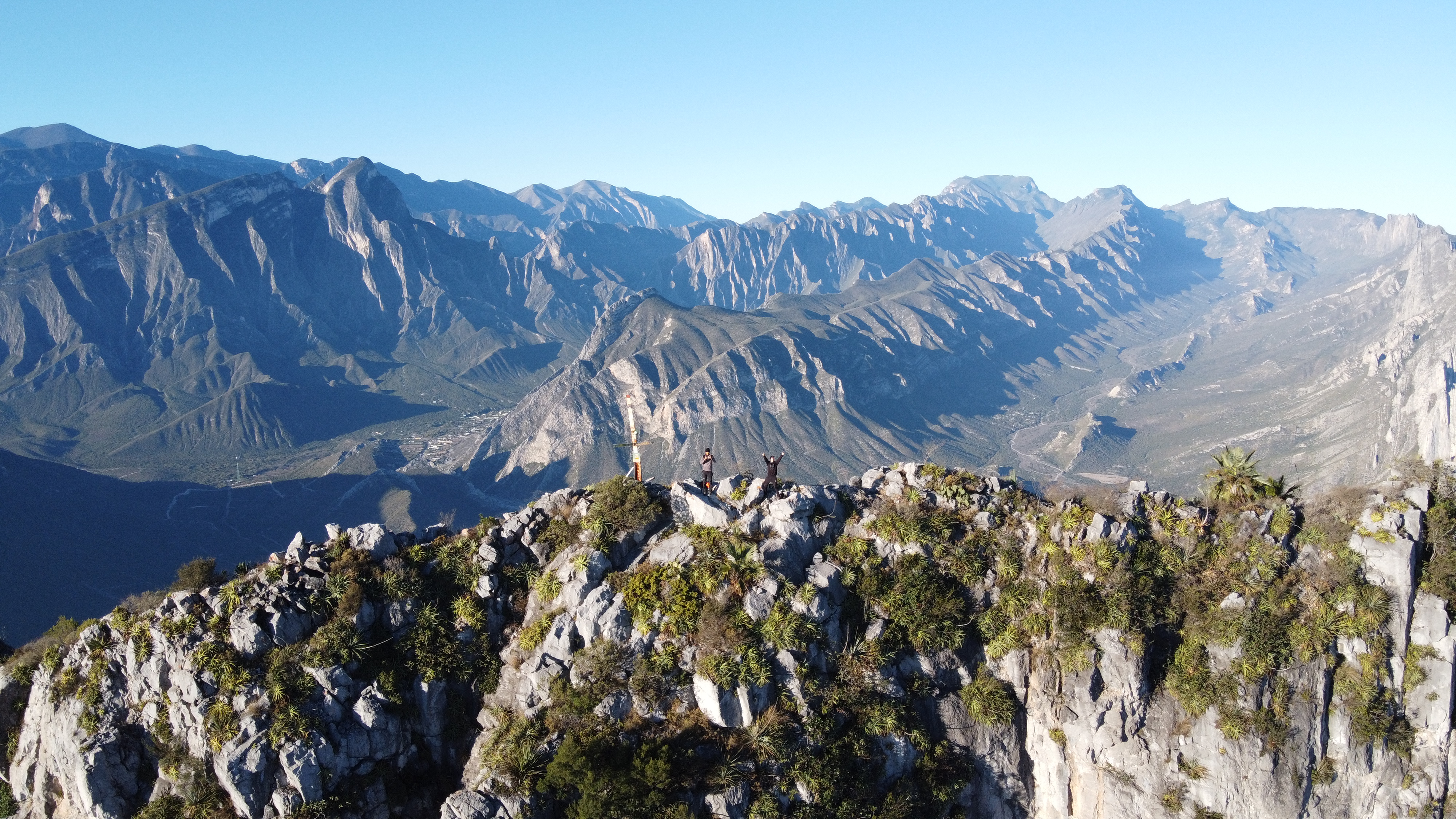 Pico UDEM: Desafiando los Chorreaderos de Piedra