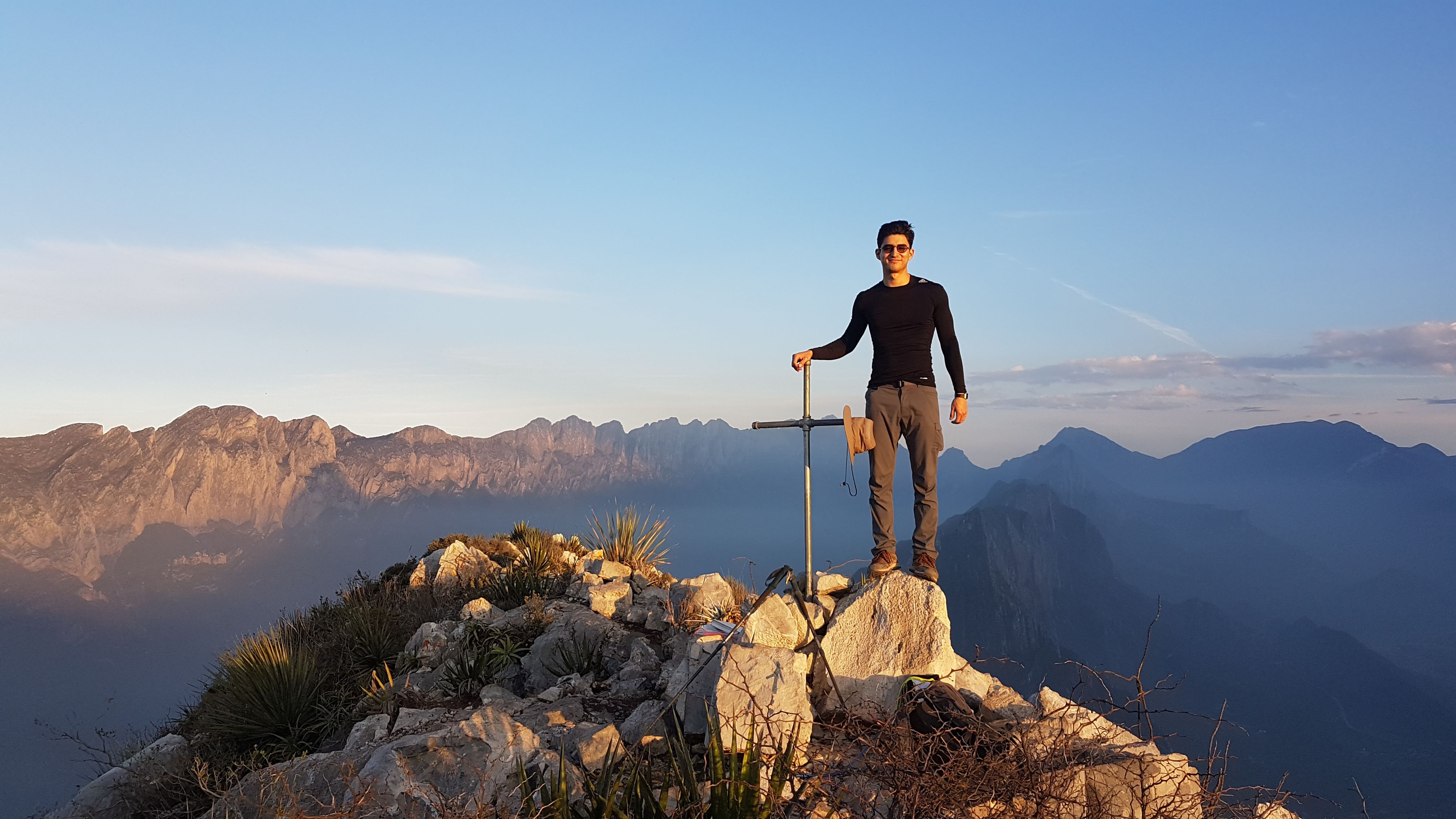 Pico Horcones o Mesa de Morteros: Explorando la Escalada Corta